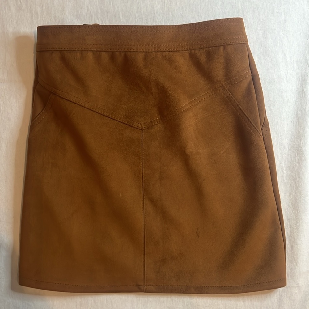 Topshow Suede Skirt - Picture 3 of 5